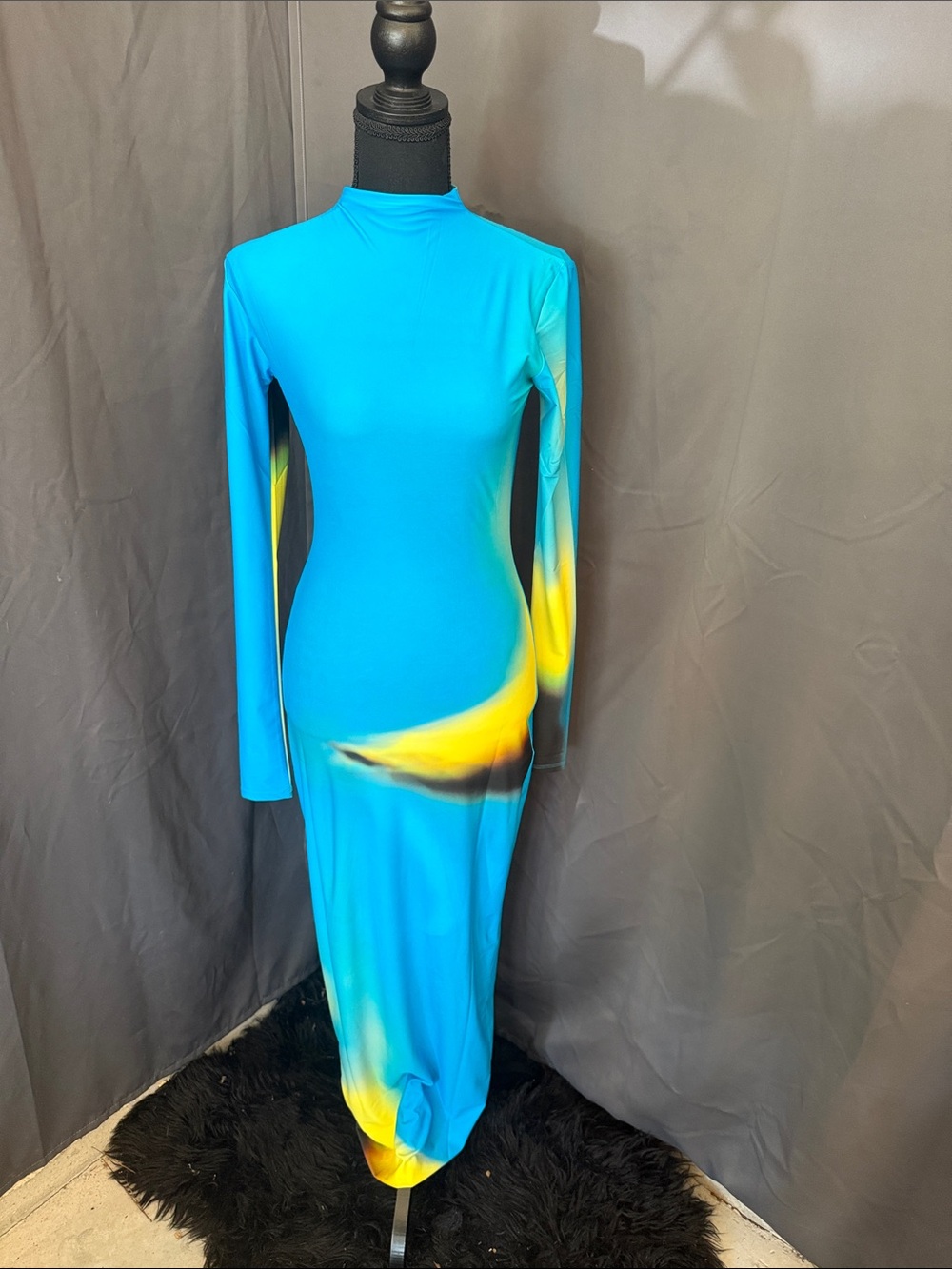 Bright Teal Long Sleeve Bodycon Dress with Yellow Accent